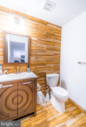 919 45th Pl, Washington DC  20019-3717 exterior