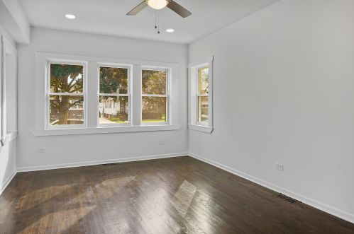 2106 7 Ave, Broadview IL 60153-1316 exterior