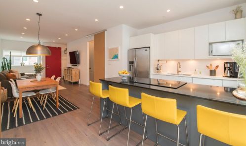 2030 Fletcher St, Philadelphia PA 19125-1539 exterior