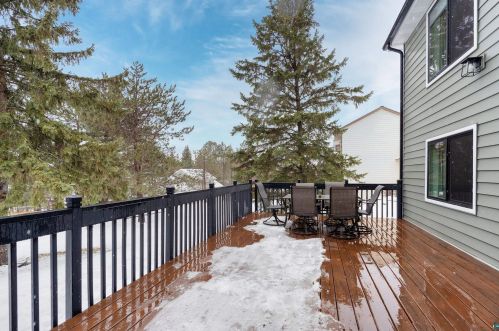 420 Anoka St, Duluth MN 55803-1921 exterior