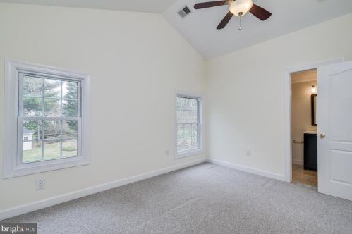 11801 Ambleside Dr, Rockville MD 20854-2109 exterior