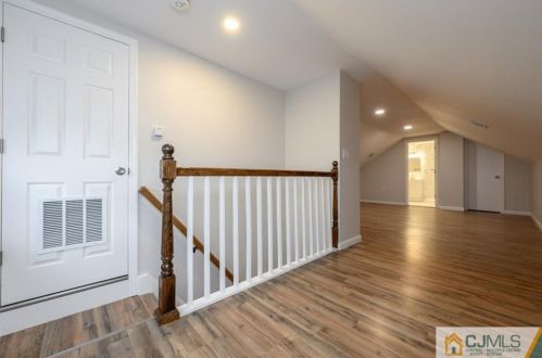 2124 Ludlow St, Rahway NJ 07065-3612 exterior