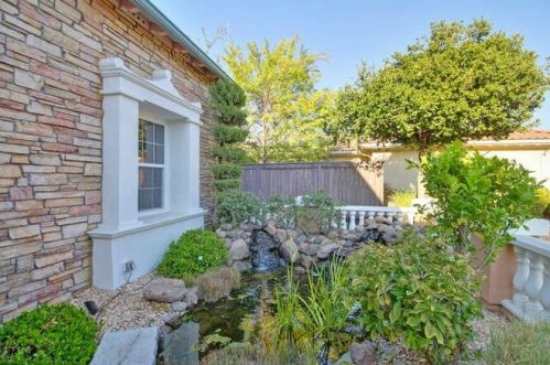 236 Socrates Pl, Folsom CA 95762-3957 exterior