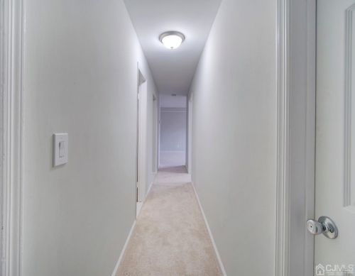 99 College Dr, Edison NJ 08817-5927 exterior