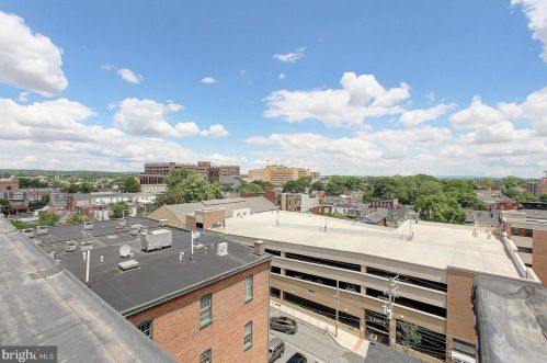 41 Lemon St, Lancaster PA  17602-4953 exterior