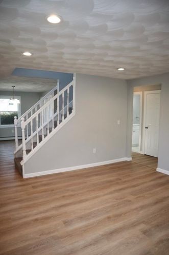 100 Marian Ln, Woonsocket RI  02895-6076 exterior