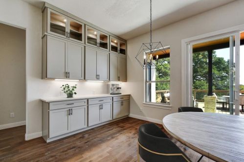 555 Mystic Pkwy, Spring Branch TX 78070-5267 exterior