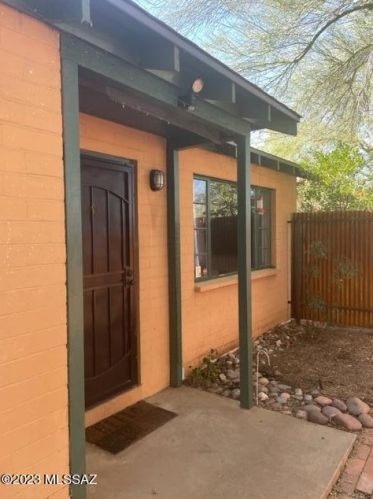 4242 Lester St, Tucson AZ  85712-3117 exterior