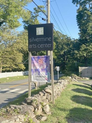 34 Grey Holw Rd, Norwalk CT 06850-1306 exterior