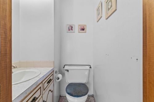 225 Langdon St, Providence RI 02904-1108 exterior