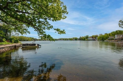 6 Davis Way, Worcester MA 01604-1314 exterior