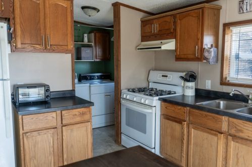 1498 220th Ave, Reed City MI  49677-7500 exterior