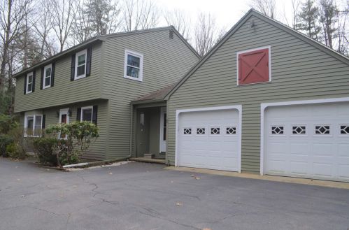 16 Jonathan Ln, Concord, NH 03304-3713