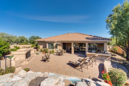 871 Desert Deer Pass, Green Valley AZ 85614-5528 exterior