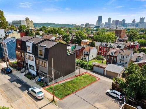 521 Jefferson St, Pittsburgh PA  15212-4418 exterior