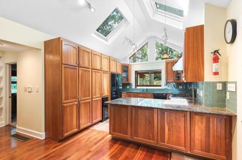 1827 Marlbrook Dr, Atlanta GA 30307-1768 exterior