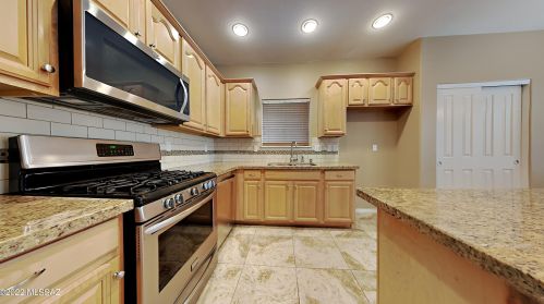 7908 Baja Stone Ave, Tucson, AZ 85756-8477