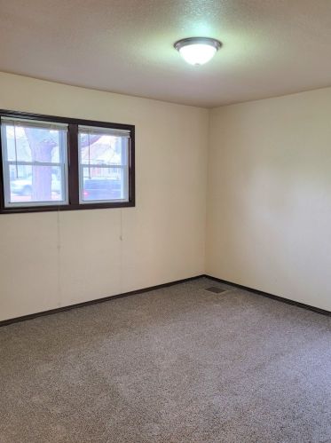 3733 60th St, Milwaukee WI  53216-2130 exterior