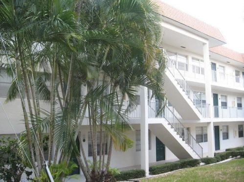 340 19th St, Boca Raton FL  33432-1528 exterior