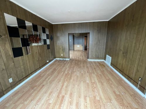 4533 Gladys Ave, Chicago IL  60624-3023 exterior