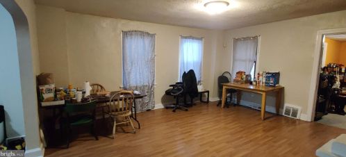 216 Elmer St, Trenton NJ 08611-1511 exterior