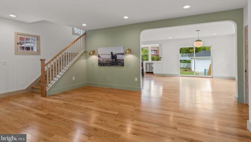 8 Narberth Ter, Camden NJ  08108-1017 exterior