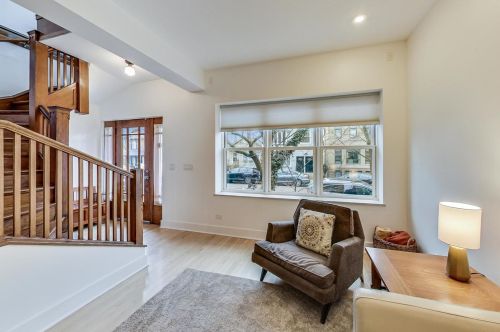 1834 Paulina St, Chicago, IL 60608-2750