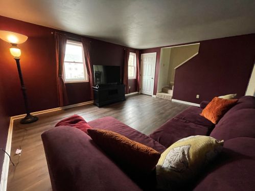 64 Frd Lndg Dr, Dover NH 03820-4552 exterior