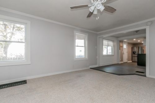 1435 Forest Ave, Portland ME 04103-3385 exterior