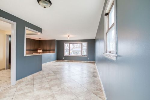 47 Laurel St, Springfield MA 01106-1150 exterior