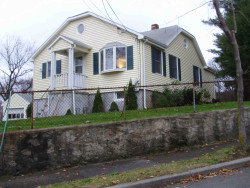 91 Carl St, Newton, MA 02461-1905