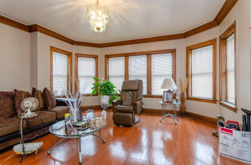 8748 Ada St, Chicago IL 60609-5920 exterior