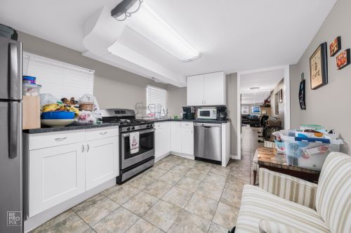 4327 Dickens Ave, Chicago IL 60639-3434 exterior