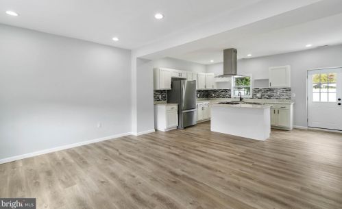 4912 Nannie Helen Burroughs Ave, Washington DC  20019-4817 exterior