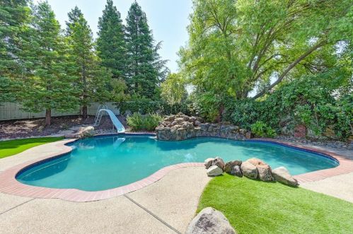 2327 Hartford Ct, Folsom CA 95762-5931 exterior