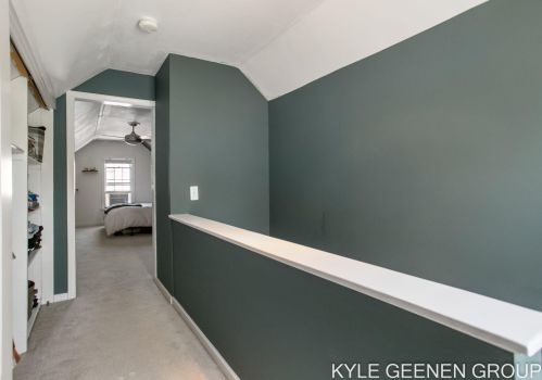 1114 Northlawn St, Grand Rapids MI 49505-3724 exterior