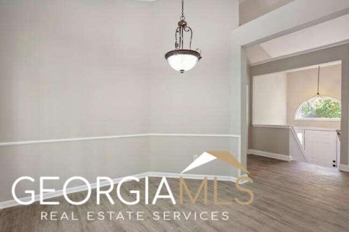 1386 Highgrove Way, Atlanta GA  30349-7510 exterior