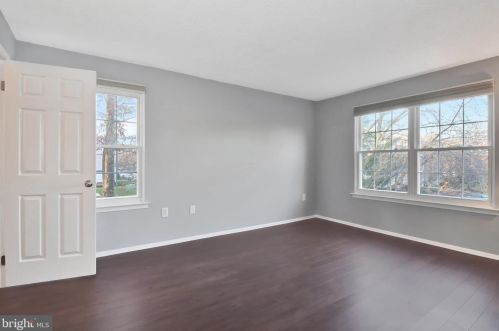 27 Mulberry St, Trenton NJ 08638-4425 exterior