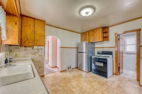 5133 Homan Ave, Chicago IL 60655-2610 exterior