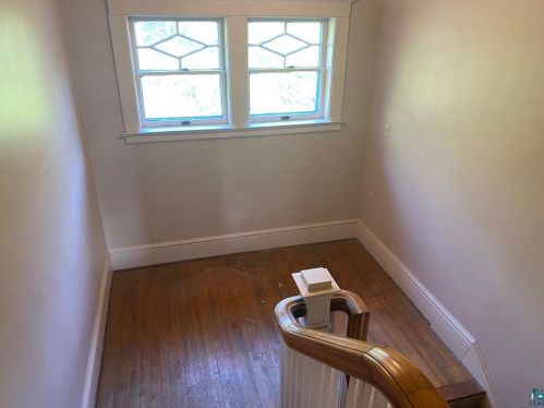 2140 Woodland Ave, Duluth MN 55803-2252 exterior