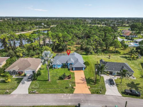 3119 Ann Arbor Rd, Fort Pierce FL  34953-6926 exterior