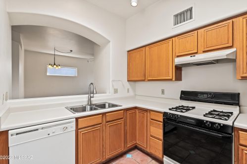 6369 Camino Aguante, Tucson AZ  85704-6967 exterior