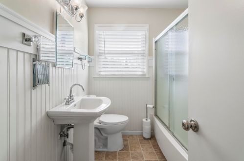 620 Lilac Ave, Big Rapids MI 49307-2520 exterior