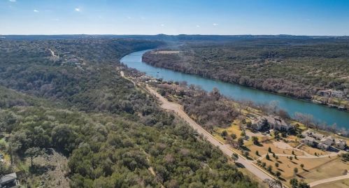 13409 Coleto Creek Trl, Austin TX 78732-2072 exterior