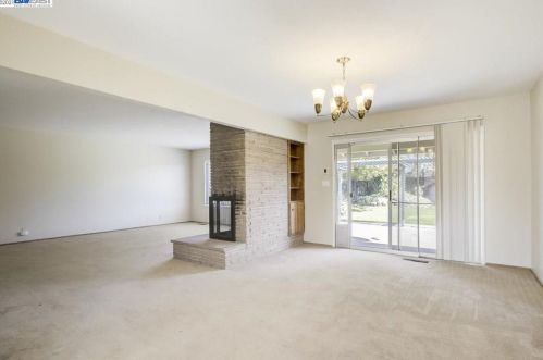 4299 Cherrywood Ct, Concord CA exterior