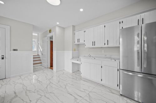 46 Circuit Dr, Providence RI  02905-3715 exterior