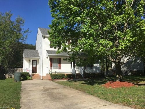 7016 Chaftain Pl, Greensboro, NC 27410-8656