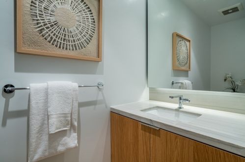 2750 4th Ave, San Diego CA 92103-6206 exterior