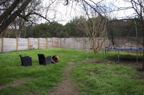 8807 Dandelion Trl, Austin, TX 78745-8073