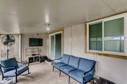 7717 Croftwood Dr, Austin TX 78749-3208 exterior